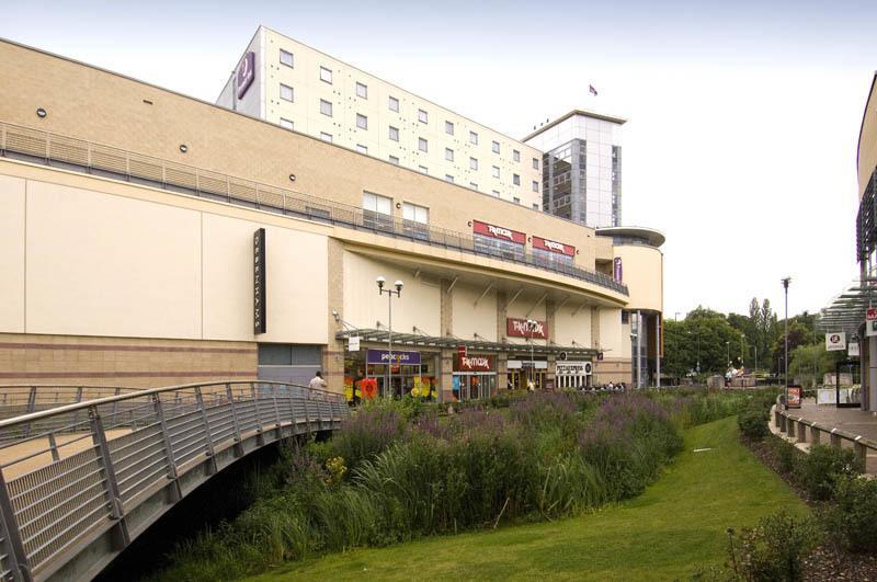 Premier Inn Hemel Hempstead Central Экстерьер фото