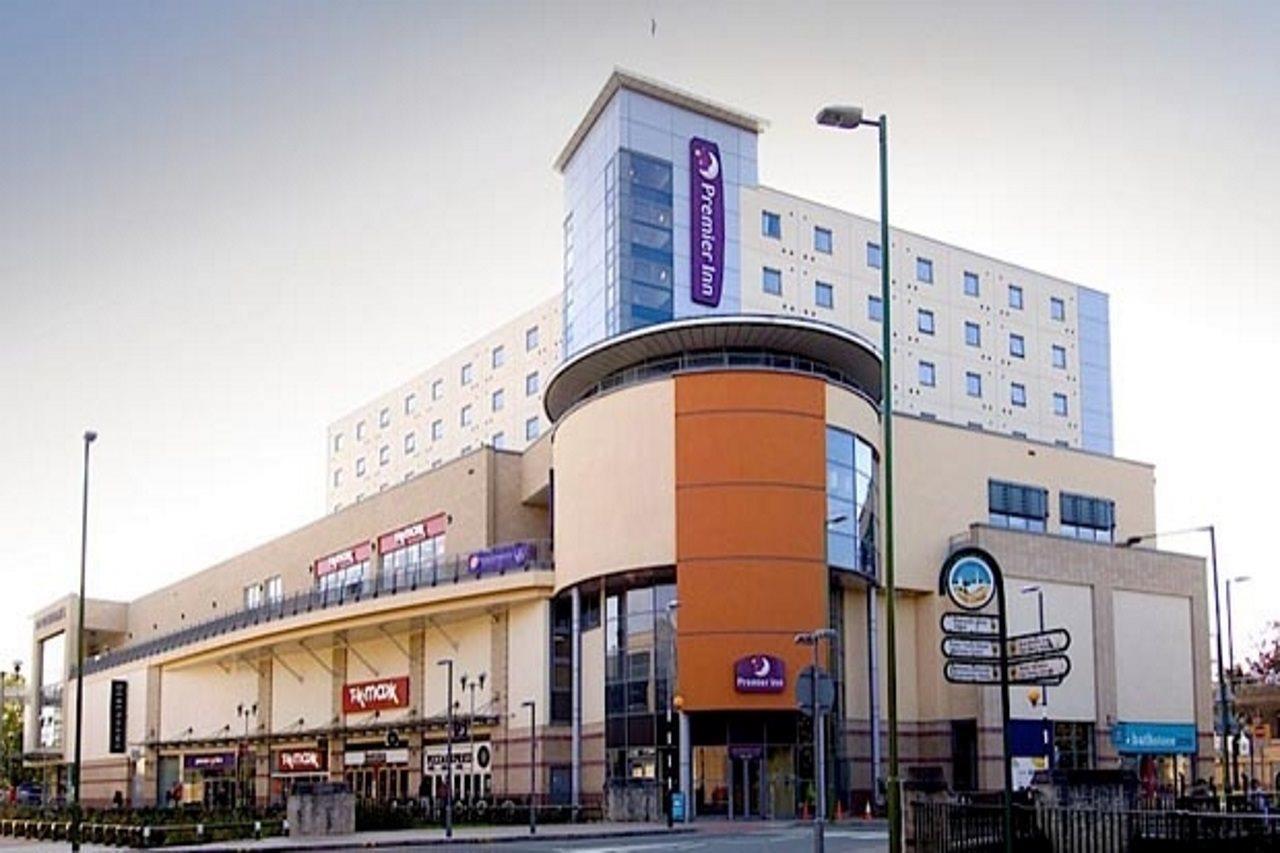 Premier Inn Hemel Hempstead Central Экстерьер фото